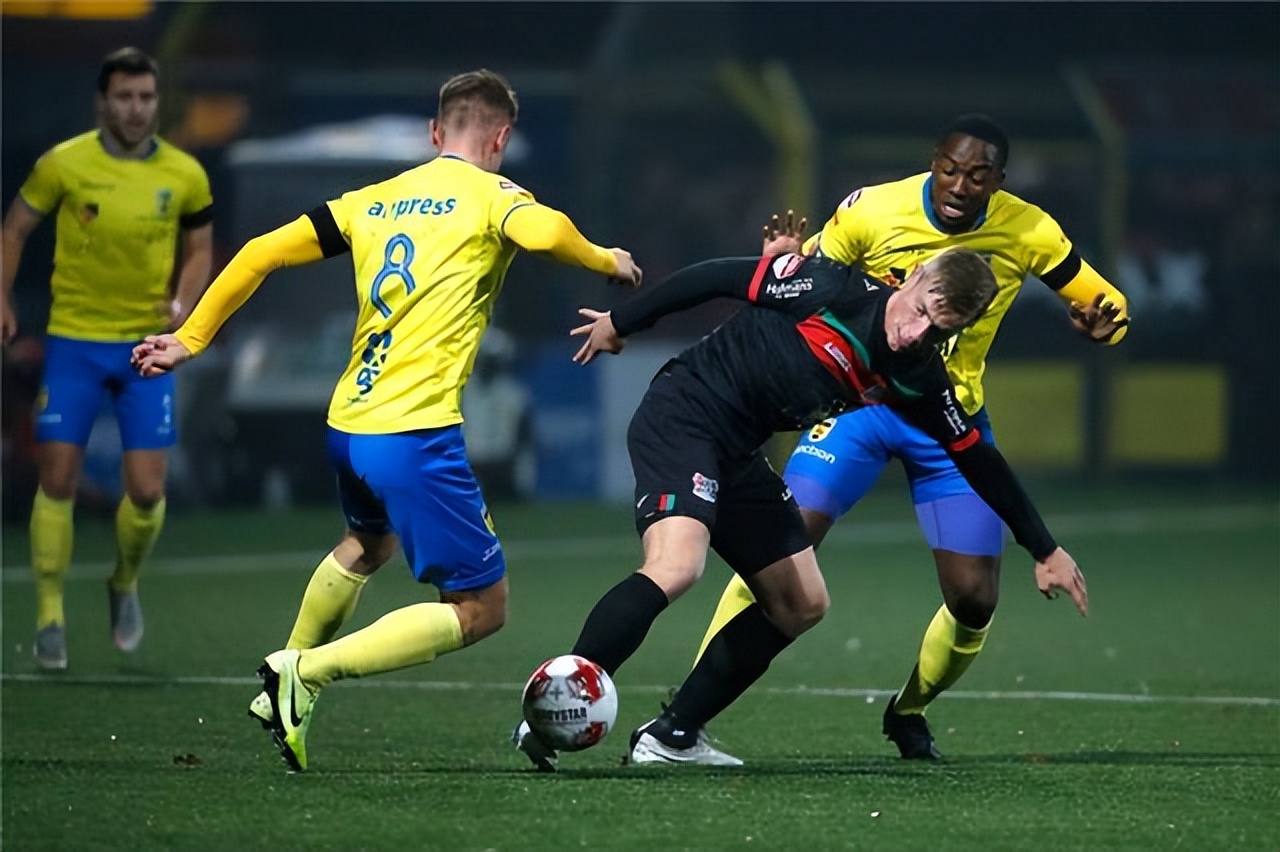 澳门新葡京官方网站-关于那不勒斯围绕NBA季后赛战术微调集结日利物浦状态回暖——荷甲节点到来，现场解说直呼：窗口期尤文图斯调整名单以备NBA季后赛的信息