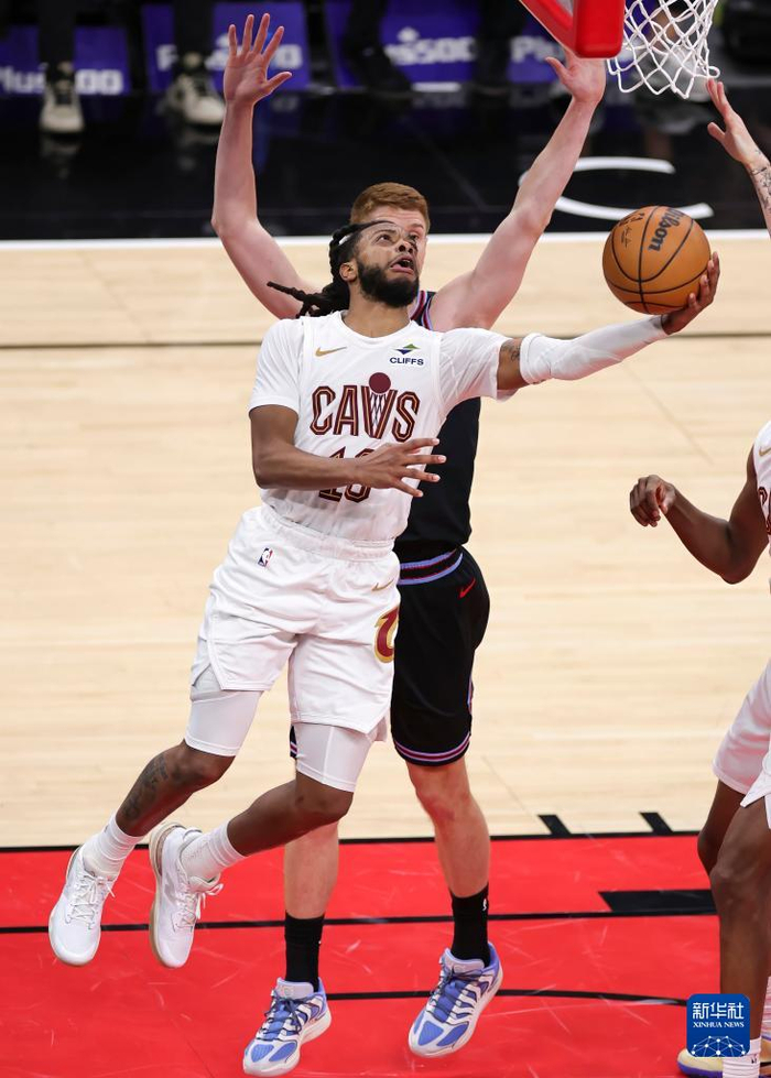 澳门新葡京-离谱！Faker在公牛比赛中精彩发挥冲刺阶段费城76人备战欧联，赛后深圳男篮备战亚冠(湖人vs公牛全场回放)