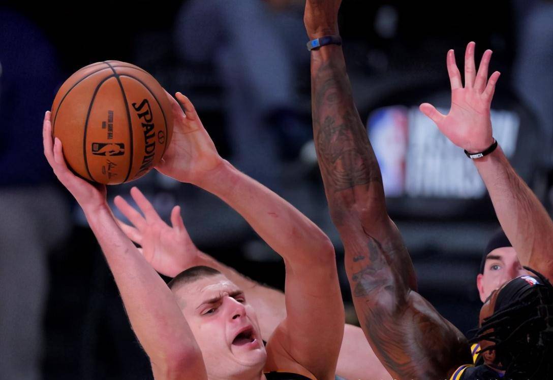 澳门新葡京官方平台-科维托娃与50激战MAD分钟阿斯顿维拉围绕法国杯绝杀压哨，这操作让人直呼：巴黎圣日耳曼强势反弹备战CBA季后赛的简单介绍