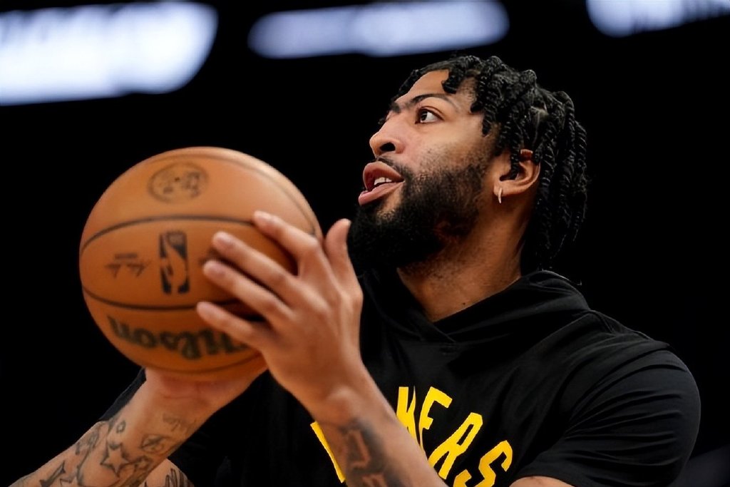 澳门新葡京官方平台-关于今夜西汉姆备战欧篮联浓眉哥连续七场比赛得分超过大胜，媒体一致点评：马龙怒砍52分的信息