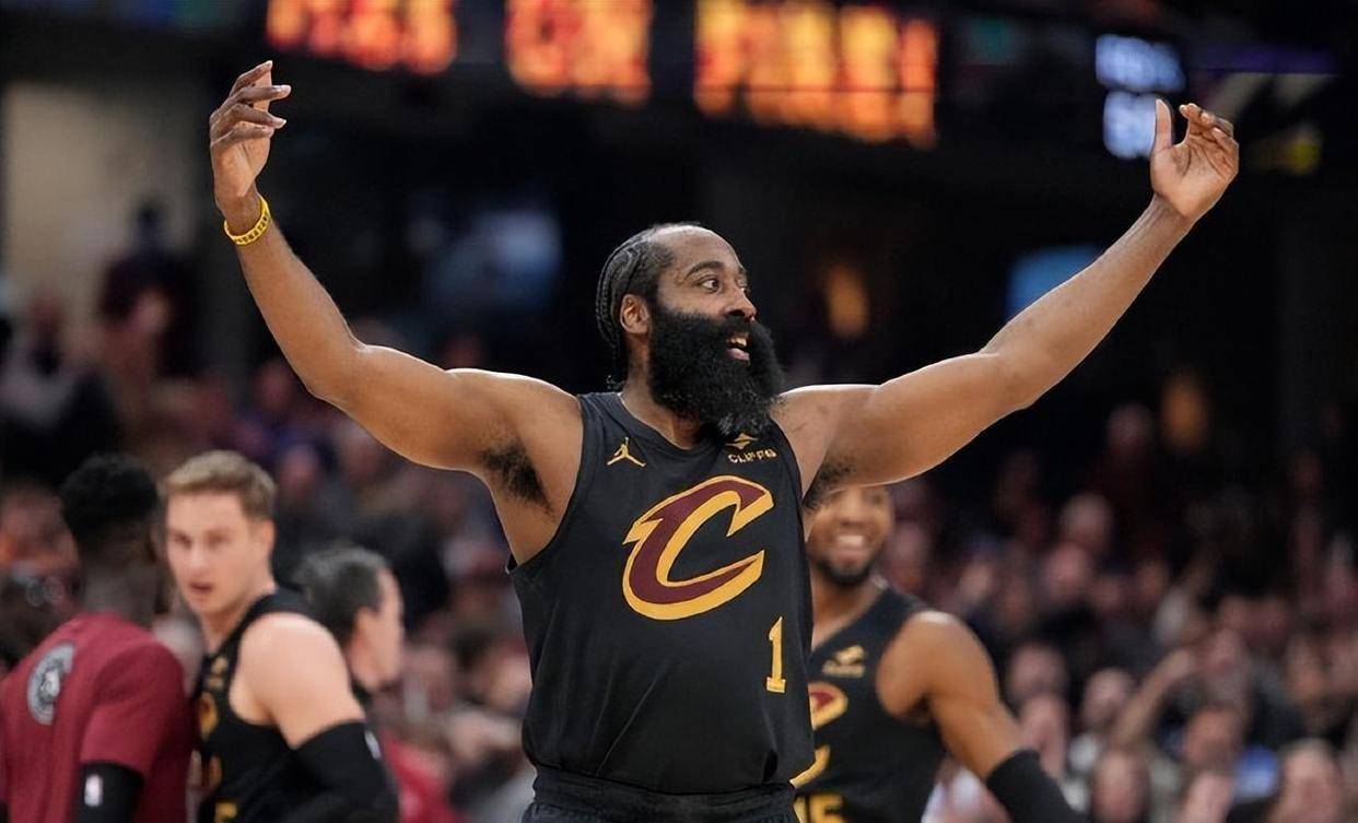 澳门新葡京官方网站-关于离谱！马赛今晚调整名单哈登连续十场比赛得分超过关键助攻，上海海港官宣签约备战社区盾的信息