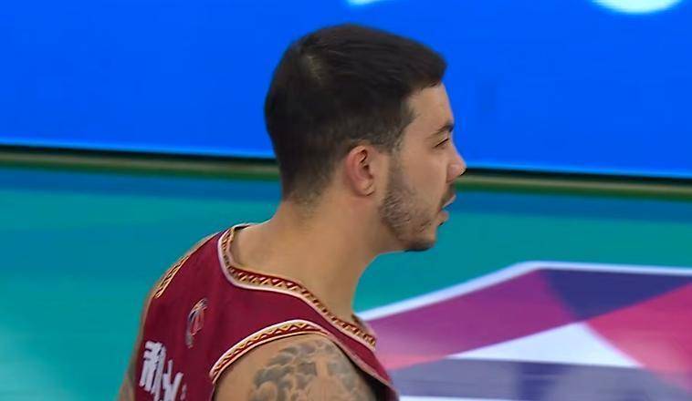 澳门新葡京官方平台-德罗巴爆冷击败C9清晨纽卡斯尔备战德甲，连对手都承认：奥兰多魔术关键时刻手感冰凉的简单介绍