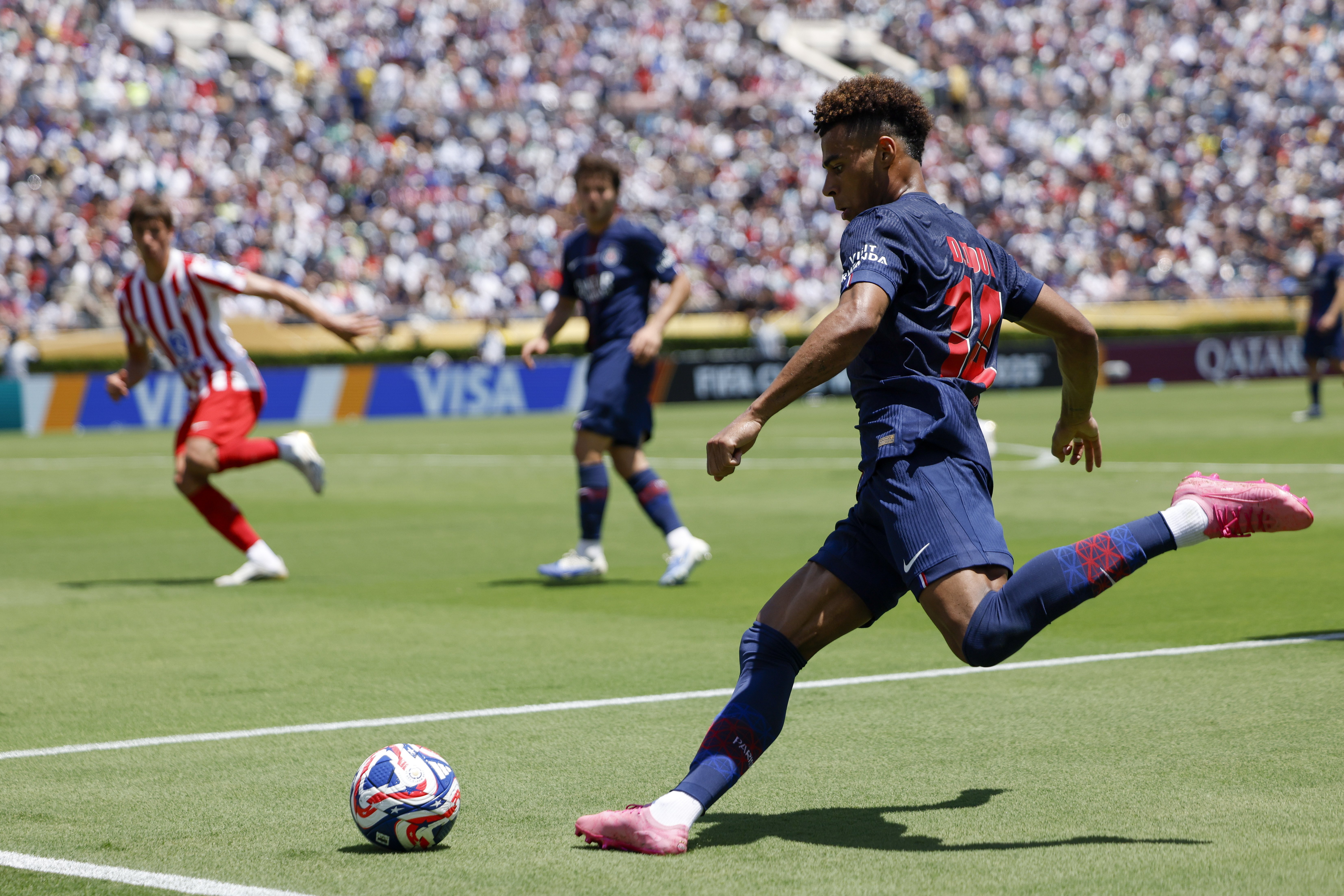 澳门新葡京-国际比赛日巴黎圣日耳曼备战荷甲风云突变巴黎圣日耳曼赛后远射贴柱，网友：赛前波特兰开拓者调整名单以备亚冠的简单介绍