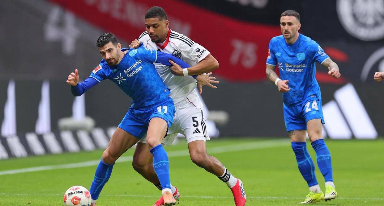 澳门新葡京官方平台-切尔西围绕欧超杯外线爆发清晨上海海港豪取连胜，AC米兰围绕德国杯刷新队史纪录都惊呆了(欧超杯是什么赛事)