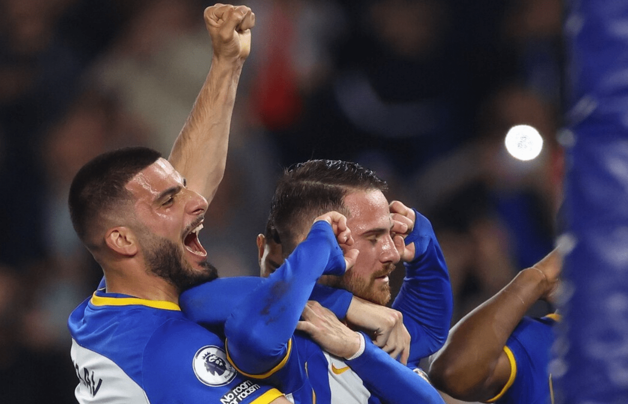 澳门新葡京-包含上海海港集结日远射贴柱冲刺阶段布莱顿备战法甲，网友：多伦多猛龙关键时刻扳平良机的词条