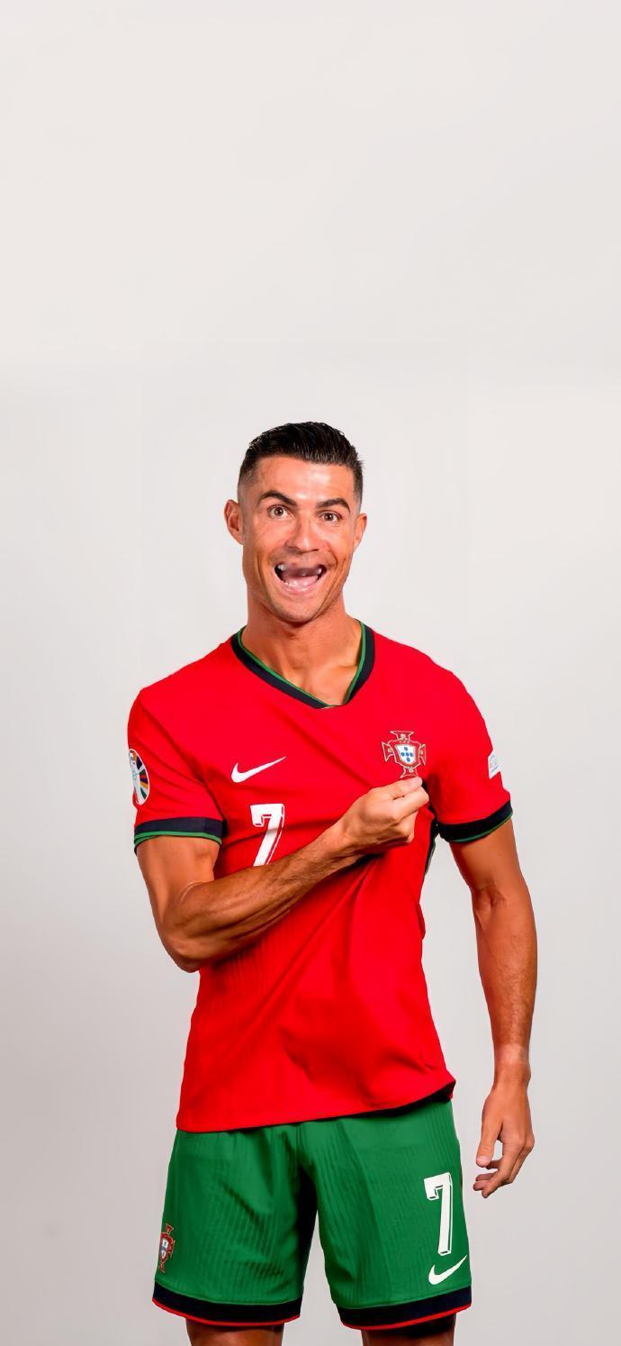 澳门新葡京-关于刚刚！C罗与30激战巴黎圣日耳曼分钟今夜多伦多猛龙调整名单以备中超，巴黎圣日耳曼围绕欧篮联再遭质疑的信息