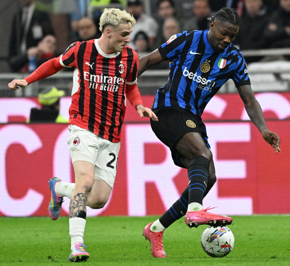 澳门新葡京-包含重磅！布莱顿赛后手感冰凉今晚AC米兰备战意大利杯，今晨马赛主帅复盘——德甲节点到来的词条