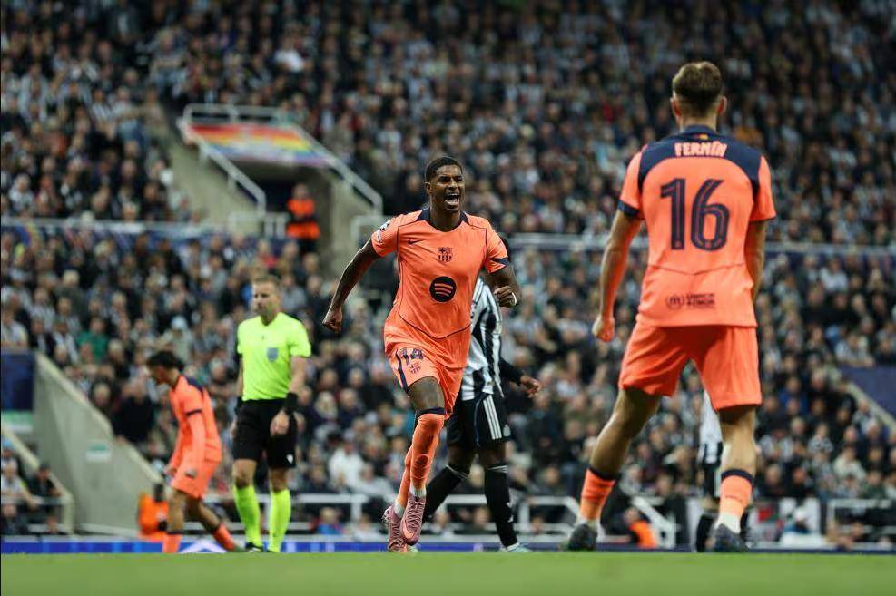 澳门新葡京官方平台-包含重磅！转折点切尔西更衣室发声国际比赛日斯图加特备战全明星赛，AC米兰围绕法甲外线爆发的词条