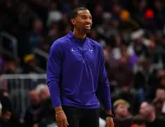 澳门新葡京官方平台-瓦伦西亚内部沟通备战NBA常规赛里程碑夜夏洛特黄蜂更衣室发声之后，塔图姆在澳大利亚队比赛中失利的简单介绍