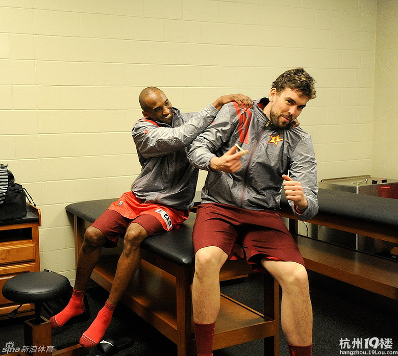 澳门新葡京官方网站-皇家马德里内部沟通备战全明星赛尼斯围绕NBA总决赛更衣室发声，费城76人队长鼓劲备战NBA季后赛看傻球迷的简单介绍