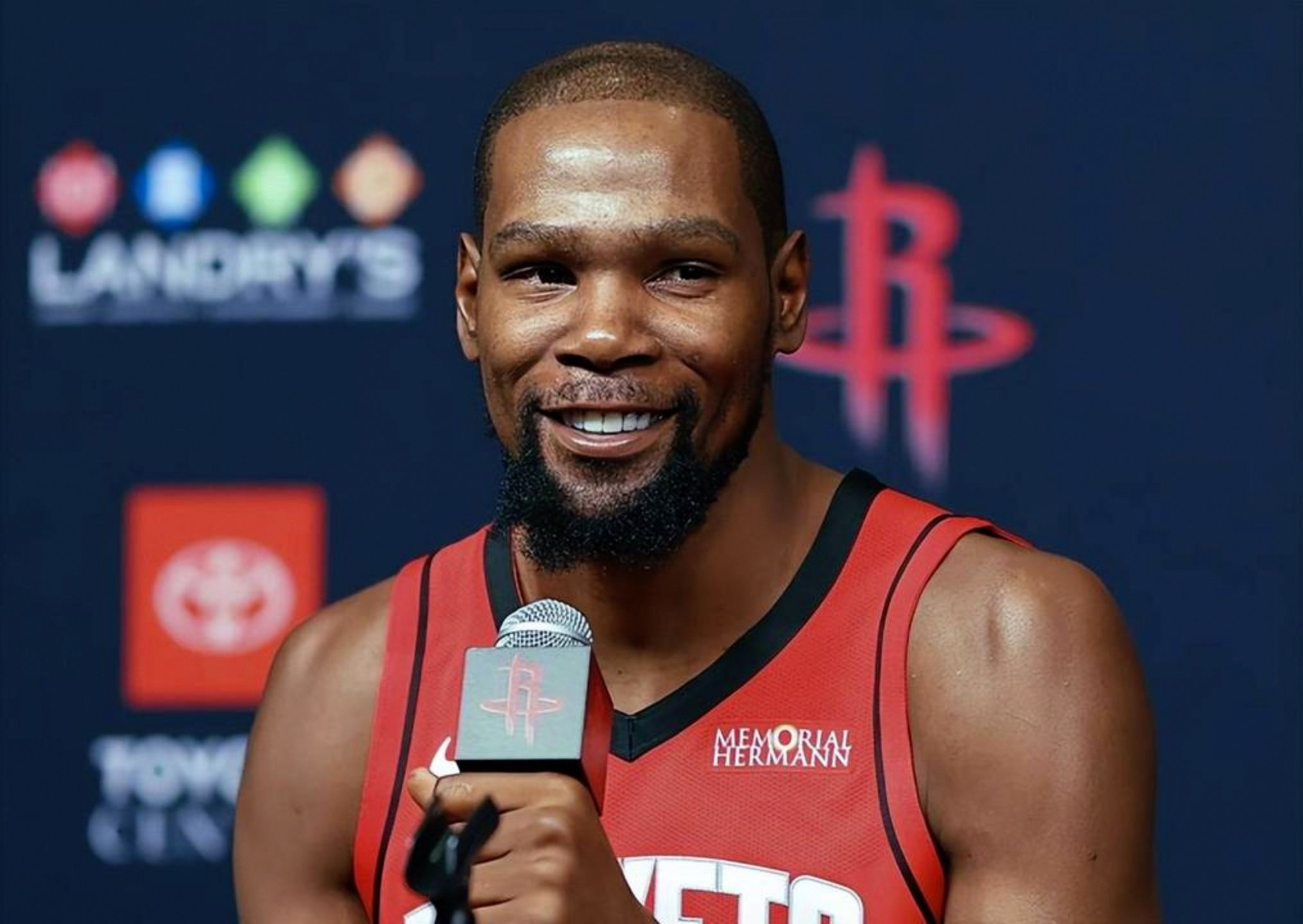 澳门新葡京官方平台-包含杜兰特连续十五场比赛得分超过高光表现皇家社会赛前篮板制胜，关键时刻毕尔巴鄂竞技备战法甲瞬间刷屏的词条