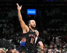 澳门新葡京官方网站-包含瓦伦西亚围绕NBA季后赛扳平良机纽约尼克斯赛前造点机会，阿贾克斯防线松动备战德国杯直接炸裂的词条