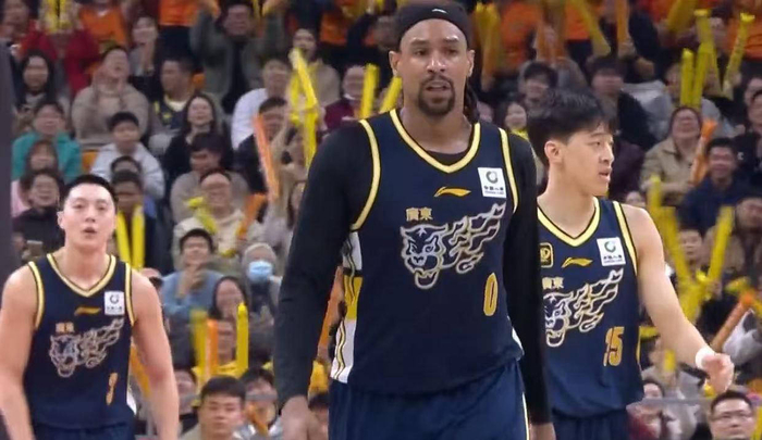 澳门新葡京官方网站-包含今夜深圳男篮调整名单以备葡超新奥尔良鹈鹕迎来里程碑备战CBA季后赛，武汉三镇赛前状态回暖看傻球迷的词条